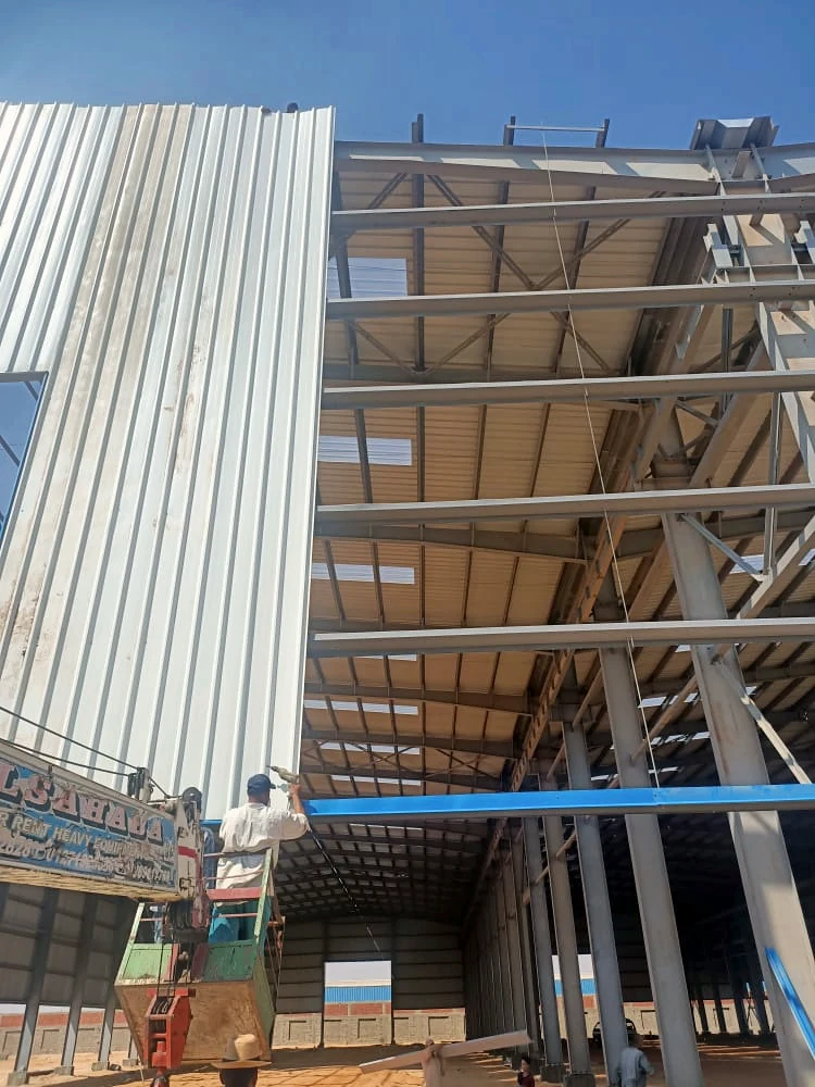 Steel truss installation work in Sadat City
